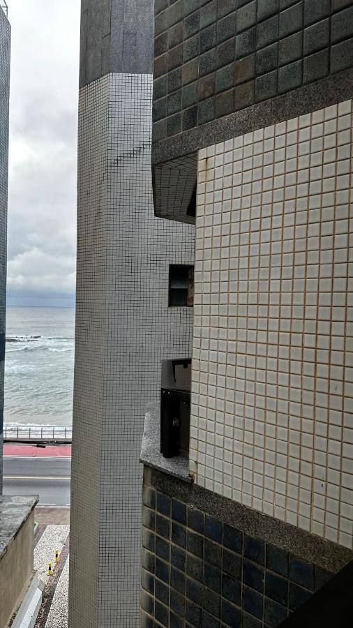 Apartamento Inteiro Frente Ao Mar De Ondina Салвадор Екстериор снимка